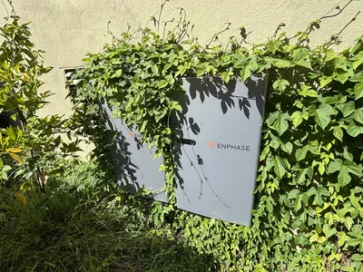 Montclair · batteries